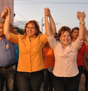 Cláudia Regina, Fafá Rosado e Ruth Ciarline em caminhada no Sumaré_Foto Carlos Costa