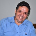 Gilton defende decisões em conjunto com setores acadêmicos na Uern