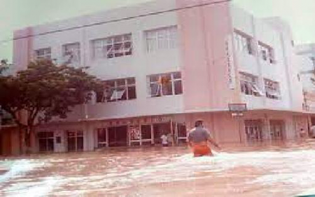 Enchente de 1985 em Mossoró - Bradesco, Rua Santos Dumont com Vicente Saboia, Centro