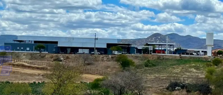 Indústria oferece 40 empregos diretos e é o terceiro do Nordeste com esse perfil (Foto: Mariana Falcão)