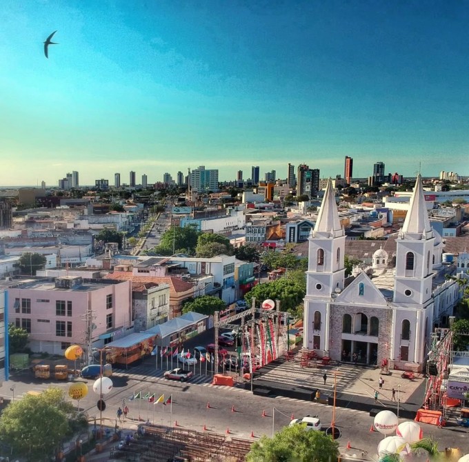 Catedral de Santa Luzia tem liturgia à noite desta segunda-feira (Foto: Arquivo)