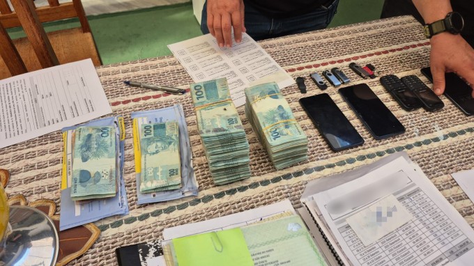 Dinheiro em espécie foi apreendido na operação de hoje (Foto: MPRN)