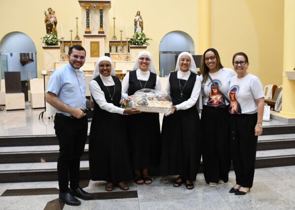 Irmãs Diocesanas do Divino Coração são ligadas à Arquidiocese de João Pessoa-PB (Foto: Arquivo)