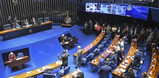 Plenário votou favoravelmente à proposta do relator, mas há reação (Foto: Jonas Pereira)