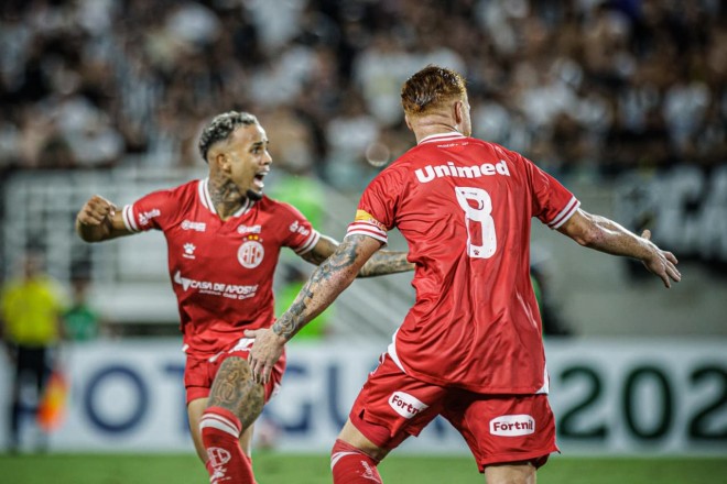 Renzo marcou gol para América (Foto: Gabriel Leite)