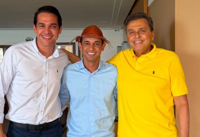 Kleber costurou apoio a Allyson e postulação de Carlos, que já teve quatro mandatos na ALRN (Foto: divulgação)