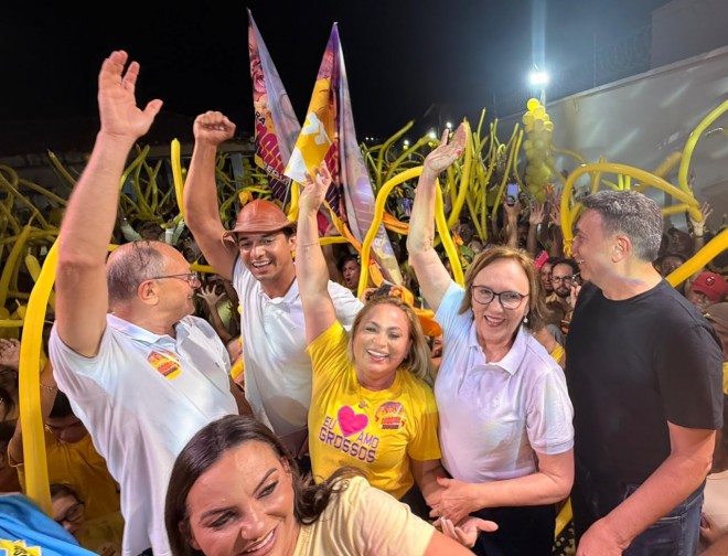 Prefeita reuniu lideranças e populares em Grossos, com seus candidatos (Foto: Assessoria)