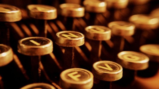 teclas de máquina de escrever, máquina datilográfica