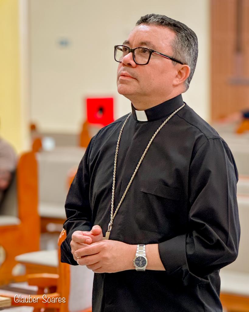 Veja como foi a Posse Canônica de Dom Francisco