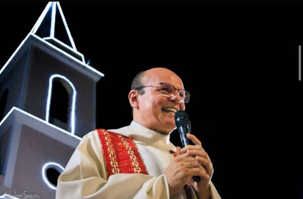 Missas marcam 30 anos de ordenação de padre Flávio Augusto