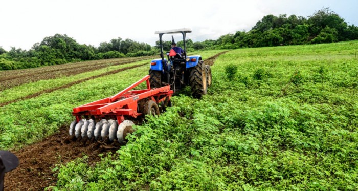 Homem do campo tem apoio decisivo à produção própria para subsistência e negócios (Foto: PMM)