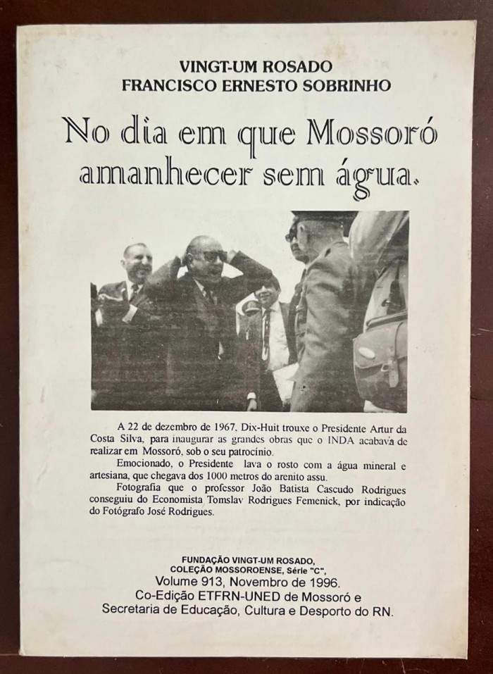 Capa de livro lançado nos anos 70 (Reprodução de Bruno Ernesto)