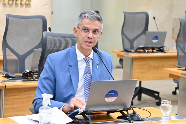 Azevedo citou entidades médicas e o MPRN (Foto: Eduardo Maia)