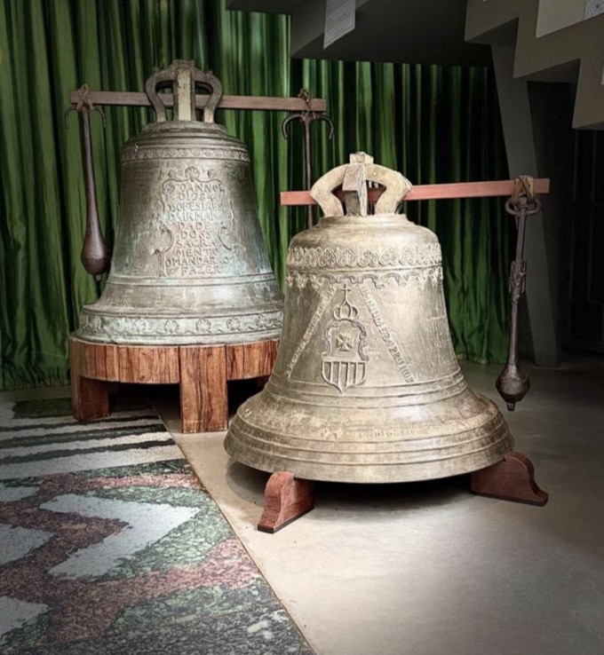 Sinos de bronze (Foto: Bruno Ernesto)