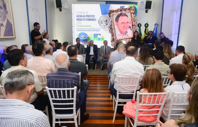 Evento ocorreu no Salão de Grandes Atos da municipalidade (Foto: Wilson Moreno)