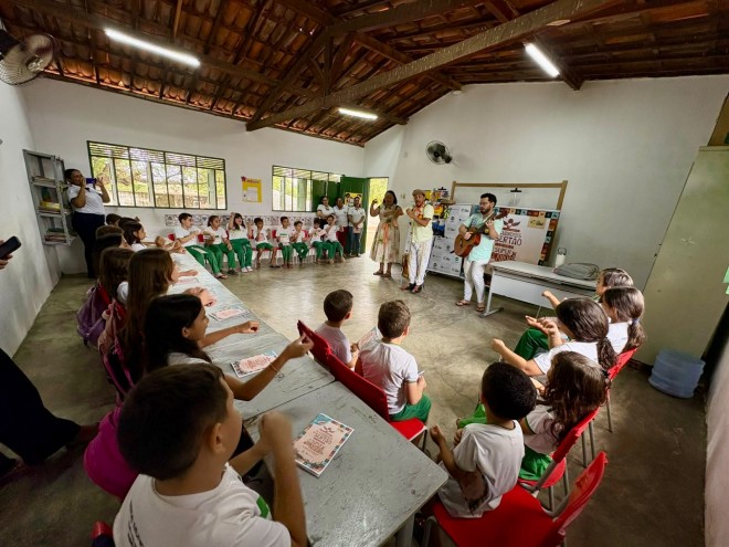 Contação de história é a fórmula mágica adotada pela companhia em suas apresentações (Foto: Divulgação)